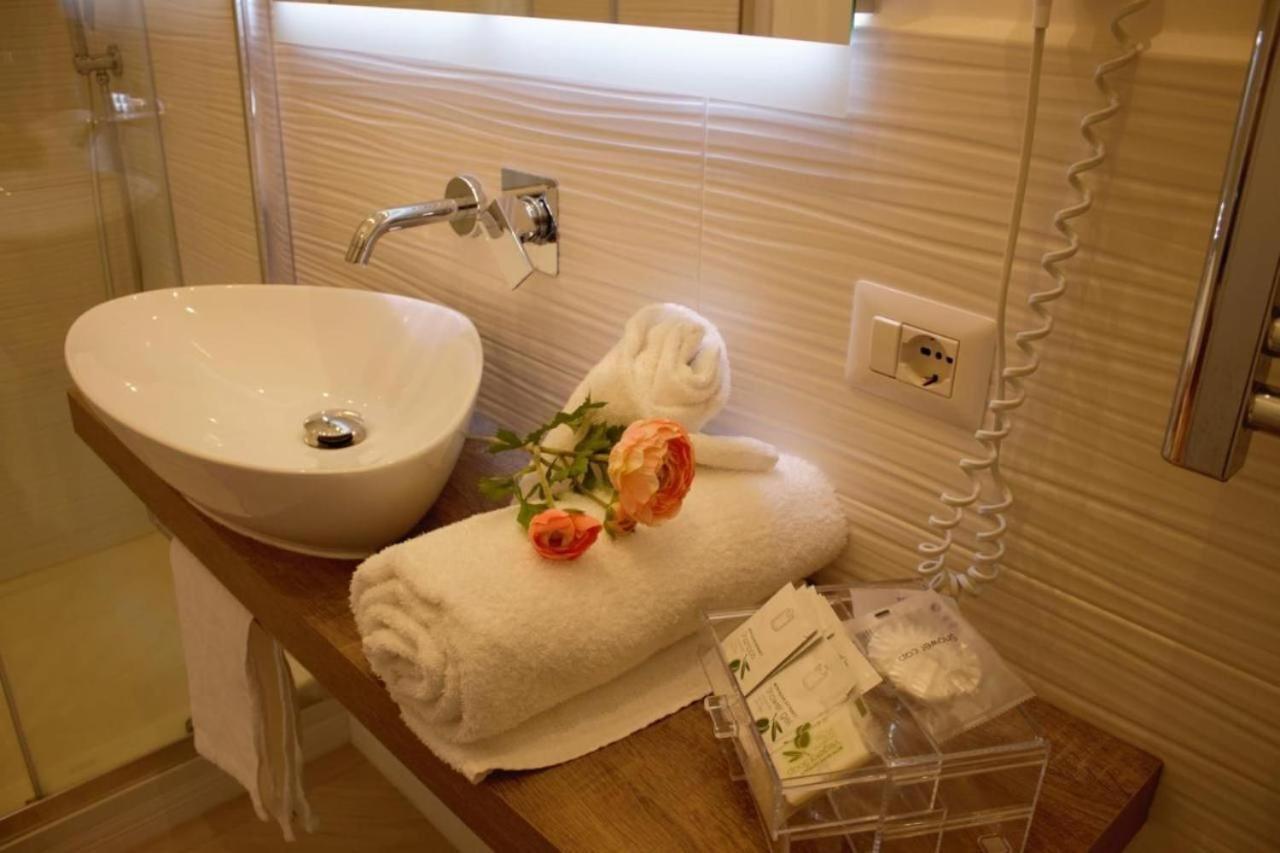 52 Vespasiano Vatican Suites Rom Zimmer foto